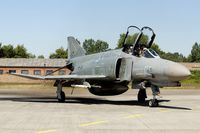 37 26 @ ETNT - taxying out for another mission