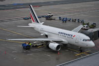 F-GUGC @ EDDF - Air France on stand - by Robert Kearney