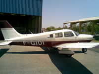 F-GIDI @ LFAB - Piper PA 28-181, c/n: 28-8290099 - by BENOIT