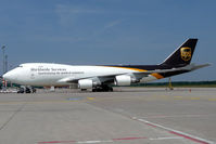 N574UP @ CGN - visitor - by Wolfgang Zilske