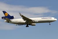 D-ALCM @ EDDF - short final RW07R - by Friedrich Becker