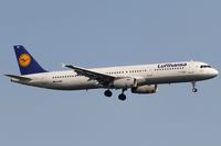 D-AIRU @ EDDF - short final RW07R - by Friedrich Becker