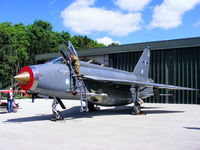 XR728 photo, click to enlarge XR728 photo, click to enlarge