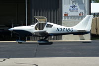N371BG @ I19 - 2005 Lancair LC41-550FG - by Allen M. Schultheiss