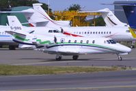 G-SIRS @ EGGW - 2001 Cessna CESSNA 560XL, c/n: 560-5185 of London Executive at Luton - by Terry Fletcher