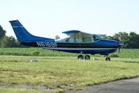 N6169F @ I19 - 1968 Cessna 210J