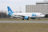 F-GKHK @ LFPG - on taxi at CDG - by juju777