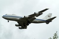 75-0125 @ EGLL - Seen arriving 27R 3 miles out.