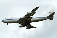 75-0125 @ EGLL - Seen arriving 27R 3 miles out.