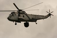 XV649 @ EGVA - Taken at the Royal International Air Tattoo 2009 - by Steve Staunton