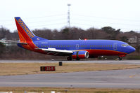 N689SW @ ORF - Southwest Airlines N689SW (FLT SWA439) from Nashville Int'l (KBNA) rolling out after landing on RWY 23.