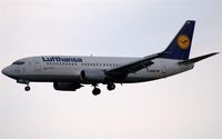 D-ABEE @ EDDH - The south-north shuttle from Munich - by Holger Zengler