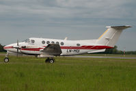 LN-MOI @ LOWW - Beech 200 King Air