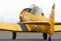 N421QB @ PAMR - Harvard T6