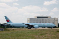 C-FITL @ LFPG - From the 'Mound' at Paris Charles-de-Gaulle - by Steve Hambleton