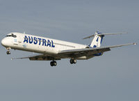 LV-BOH @ SABE - On final RWY 31. - by Jorge Molina