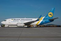 UR-GAS @ LOWW - Ukraine International Boeing 737-500 - by Dietmar Schreiber - VAP