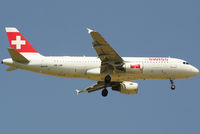 HB-IJM @ VIE - Swiss