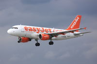 G-EZBW photo, click to enlarge G-EZBW photo, click to enlarge