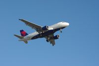 N352NB @ YVR - Now in Delta c/s. Landing at YVR