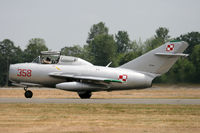 N515MG @ KTCM - KTCM - by Nick Dean