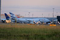 4X-ELE @ EGLL - El Al Israel Airlines - by Chris Hall