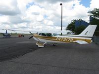 N73178 @ KAXN - Cessna 172M Skyhawk on the ramp. - by Kreg Anderson