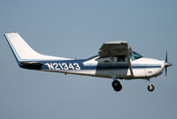 N21343 @ KPAE - KPAE - by Nick Dean