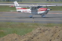 N514DG @ KBIL - Cessna 182