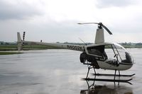 N4002K @ KDNV - R22 BETA - by Mark Pasqualino