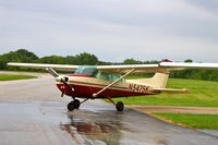 N5475K @ KEOK - Waiting in the rain on the ramp