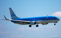 PH-BXP @ EHAM - KLM 737-800 - by Jan Lefers