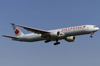 C-FIUW @ EDDF - on final RW07R