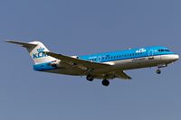 PH-KZN @ EDDF - on final RW07R - by Friedrich Becker