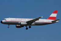 OE-LBP @ LOWW - Austrian Airlines
