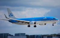 PH-BXF photo, click to enlarge PH-BXF photo, click to enlarge