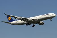 D-AIGA @ EDDF - on final RW07R - by Friedrich Becker