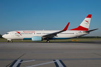 OE-LNJ @ LOWW - Austrian Airlines Boeing 737-800 - by Dietmar Schreiber - VAP