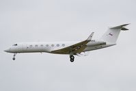 B-8095 @ LOWW - Deer Jet Gulfstream 5
