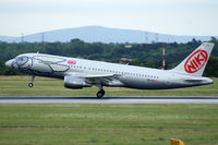 OE-LEC @ LOWW - A320-214 Niki - by Jan Ittensammer