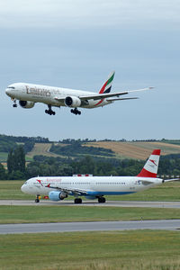 OE-LBB @ LOWW - AUA - by Jan Ittensammer