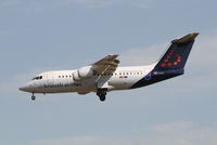 OO-DJO @ EBBR - with Star Alliance and another rear left door ...
