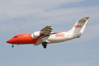 OO-TAZ @ EBBR - Arrival of flight TAY5850 to RWY 25L - by Daniel Vanderauwera