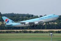 HL7439 @ LOWW - DSLR-A230 (55-200 mm); www.haj-spotter.de.tf