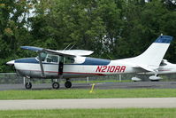 N210RR @ I19 - 1960 Cessna 210