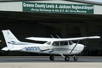 N6031L @ I19 - 2006 Cessna 172S