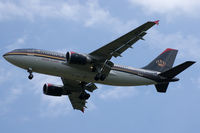 JY-AGM @ LOWW - DSLR-A230 (55-200 mm); www.haj-spotter.de.tf - by J.-J. Bartz