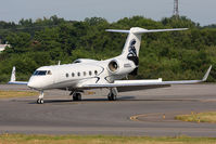 N125SJ @ ORF - Salamander Services LLC 1999 Gulfstream G-IV N125SJ exiting RWY 5 at Taxiway Echo after landing. - by Dean Heald