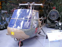 XL764 photo, click to enlarge