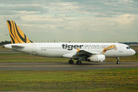 VH-VNF @ YSSY - At Sydney - by Micha Lueck